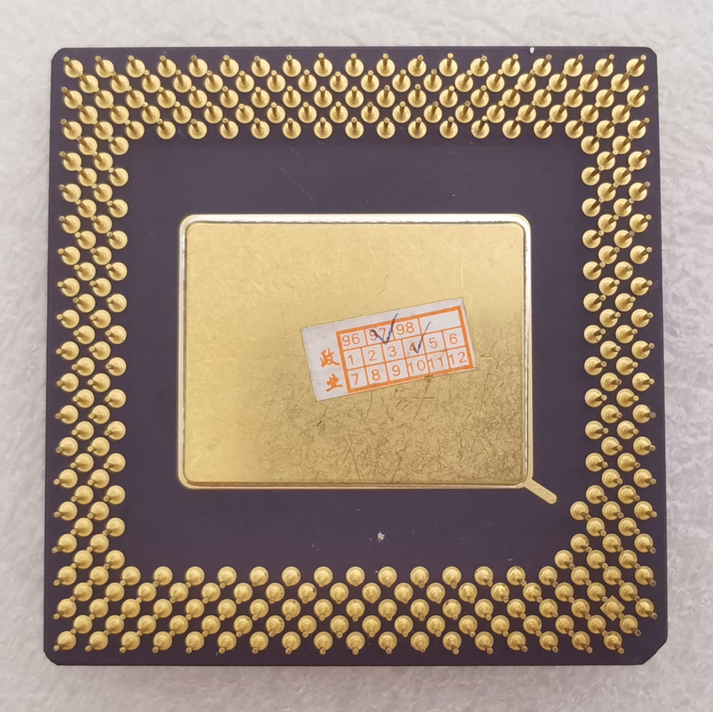 AMD-K5-PR100ABQ 反面