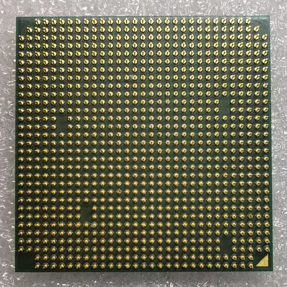 AMD Athlon 64 3000+ 反面