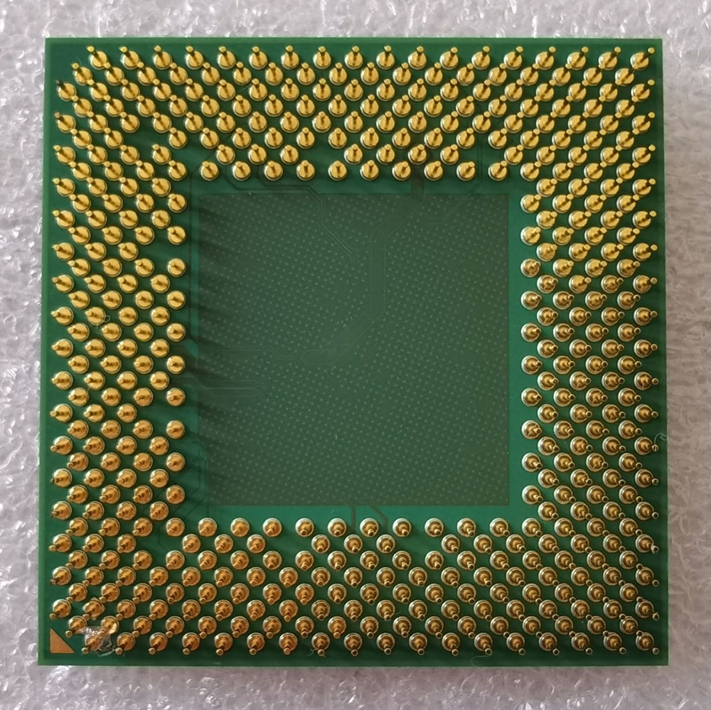AMD Geode NX 1500 (F) 反面
