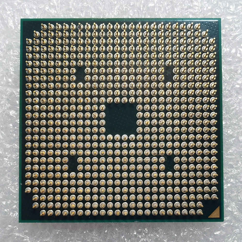 AMD Mobile Athlon II M340 反面