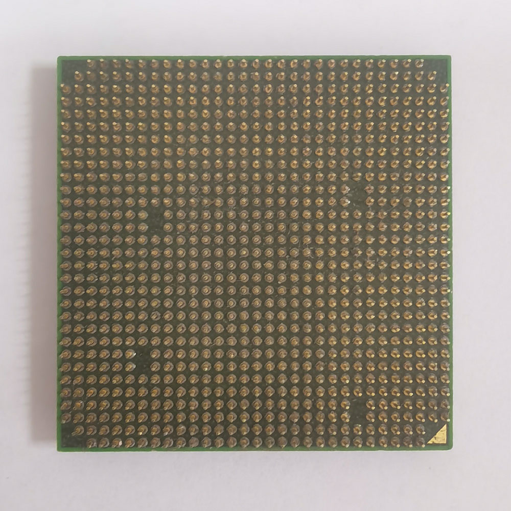 AMD Phenom X4 9650 反面
