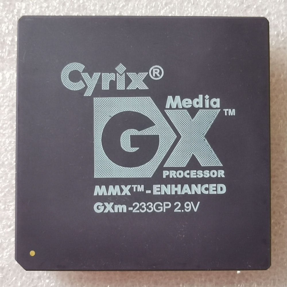 Cyrix GX Media GXm-233GP 正面