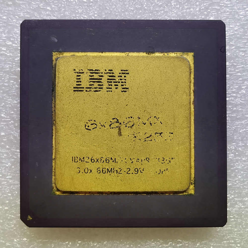 IBM 6x86MX PR233 正面