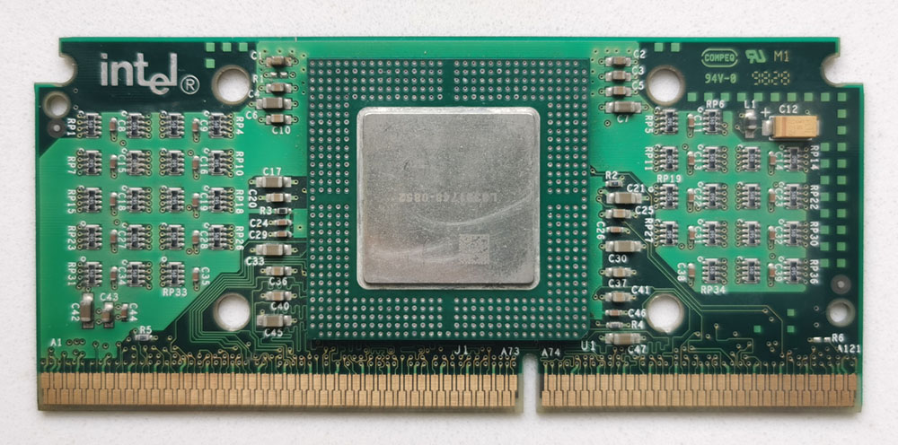 Intel Celeron 266MHz 正面