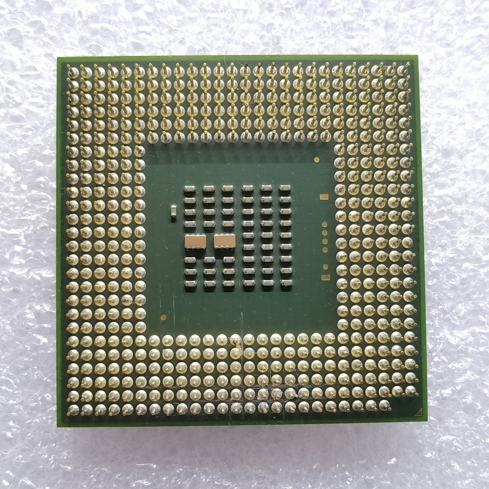 Intel Celeron D 2.4GHz 反面