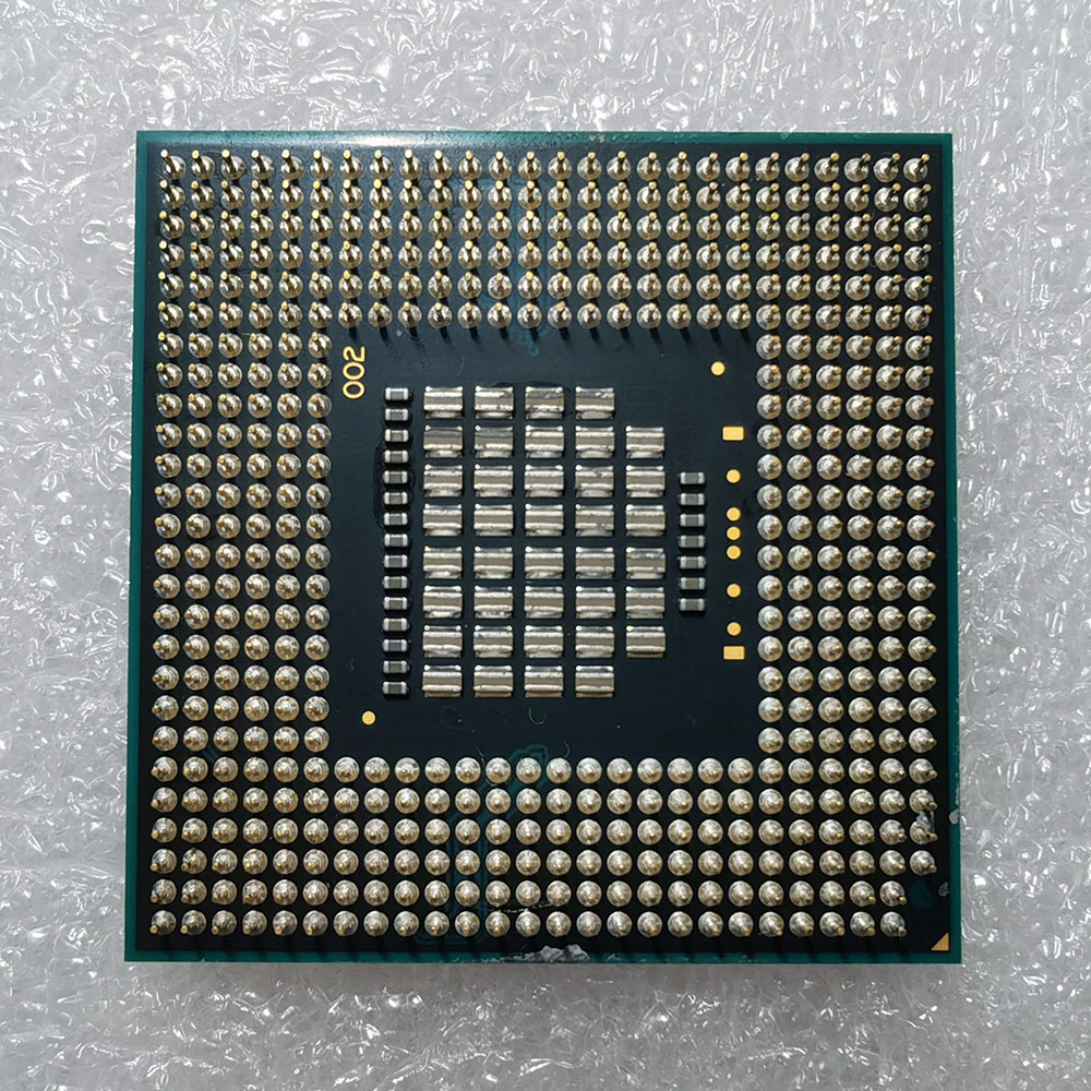 Intel Celeron M 440 反面