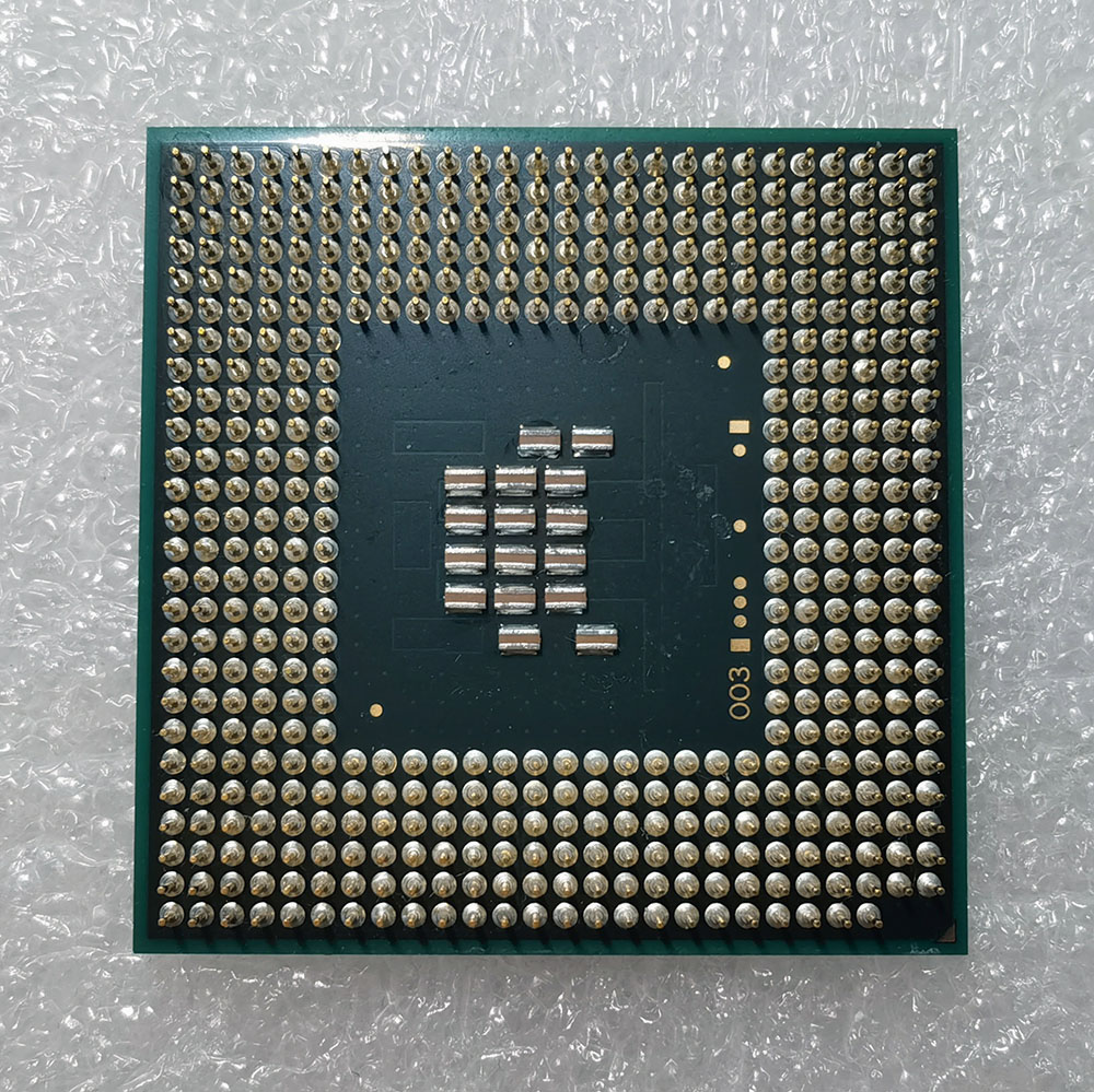 Intel Celeron M 530 反面