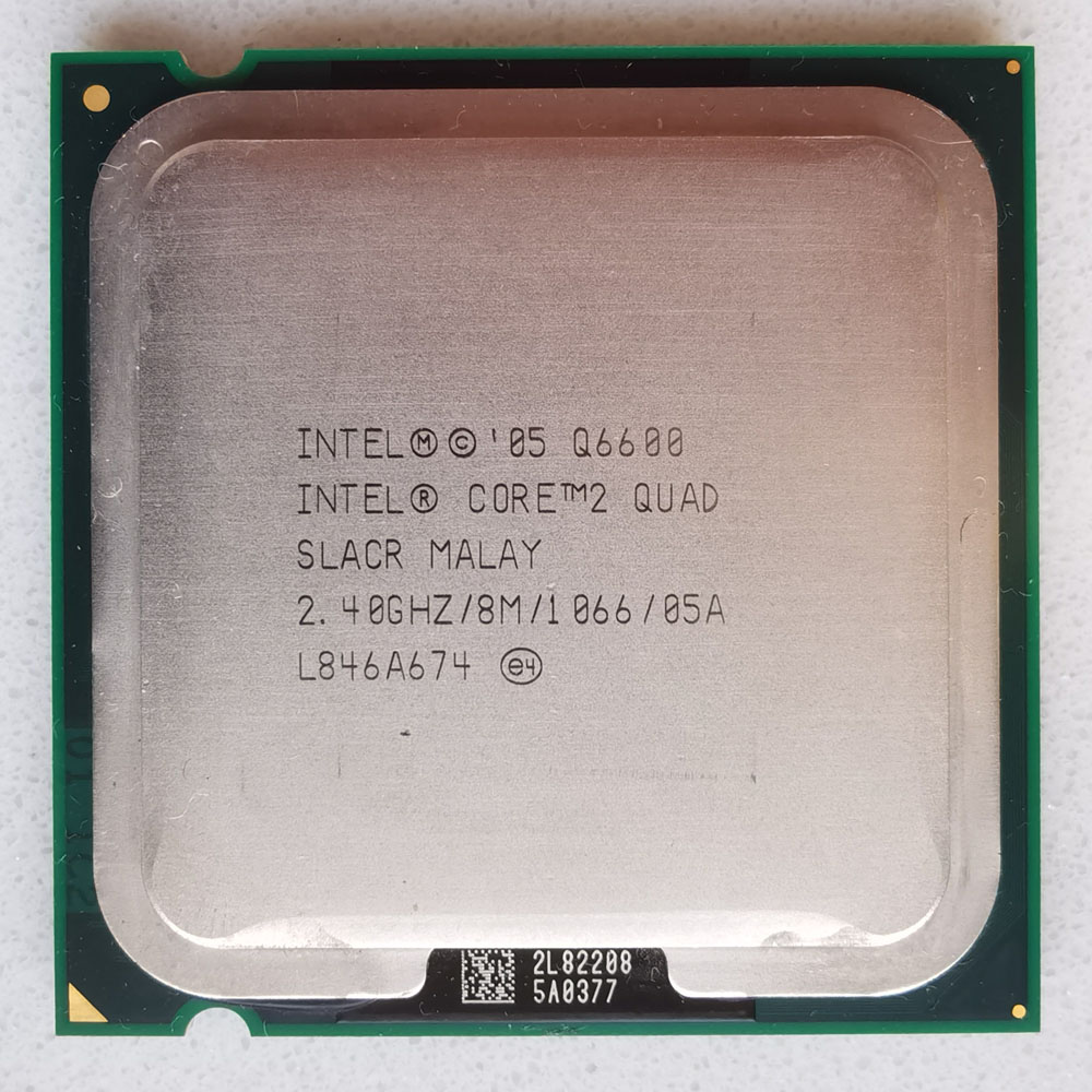 Intel Core 2 QUAD Q6600 正面