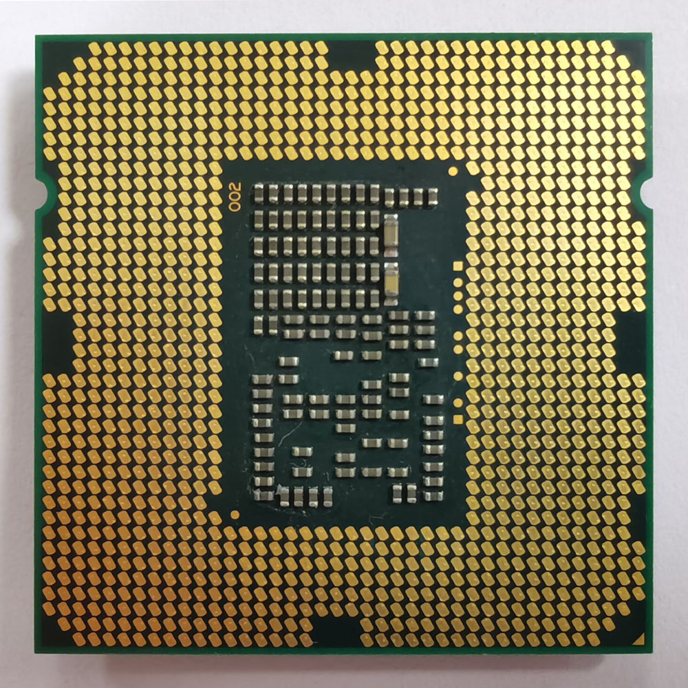 Intel Core i3-530 反面
