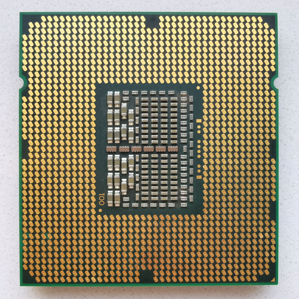Intel Core i7-950 反面