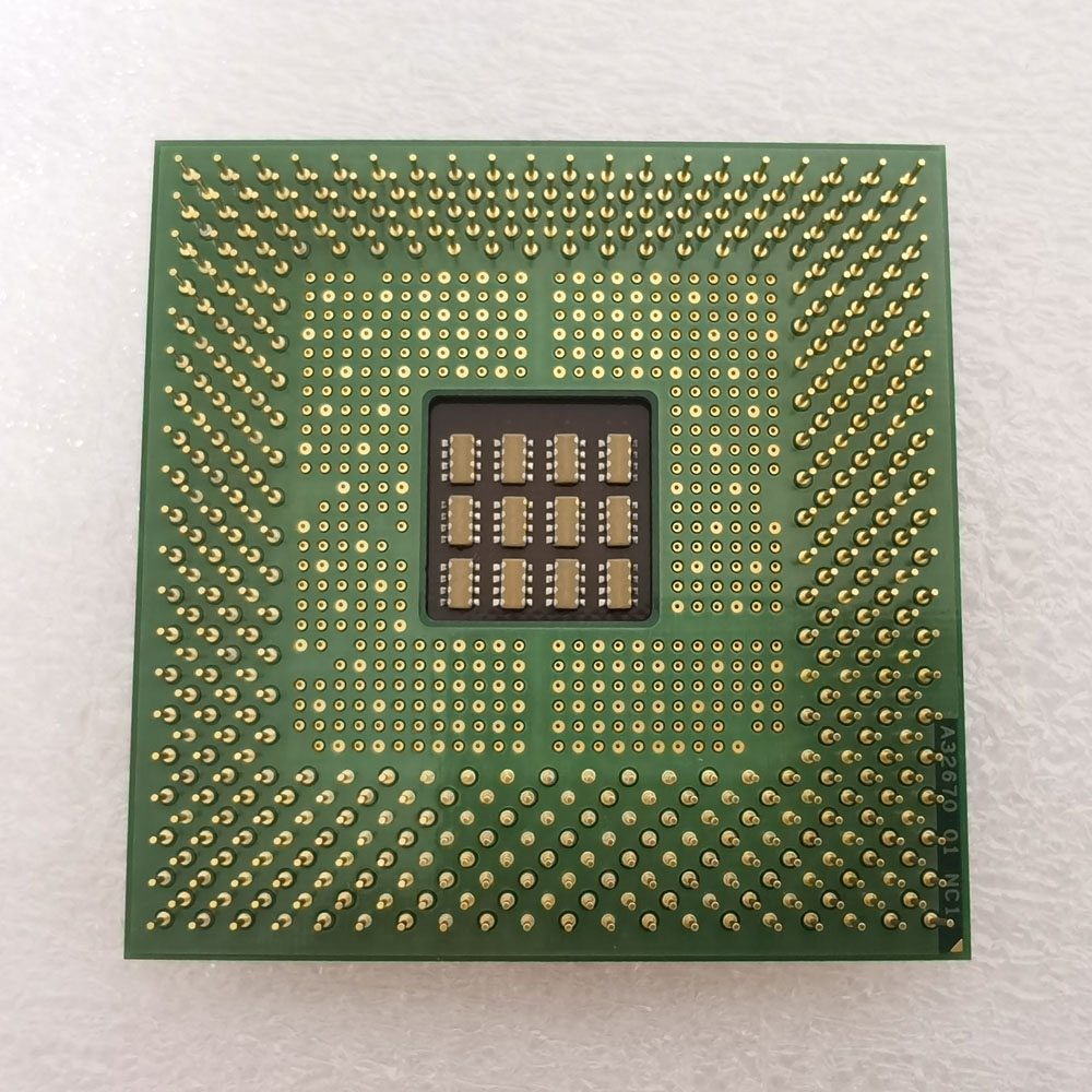 Intel Pentium 4 1.5GHz 反面