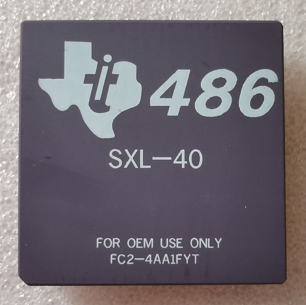 TI486SXL-40 正面